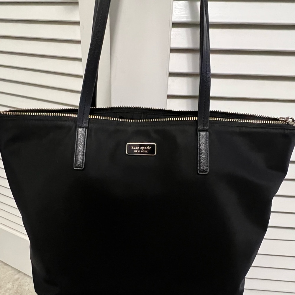 Kate Spade Nylon zip tote